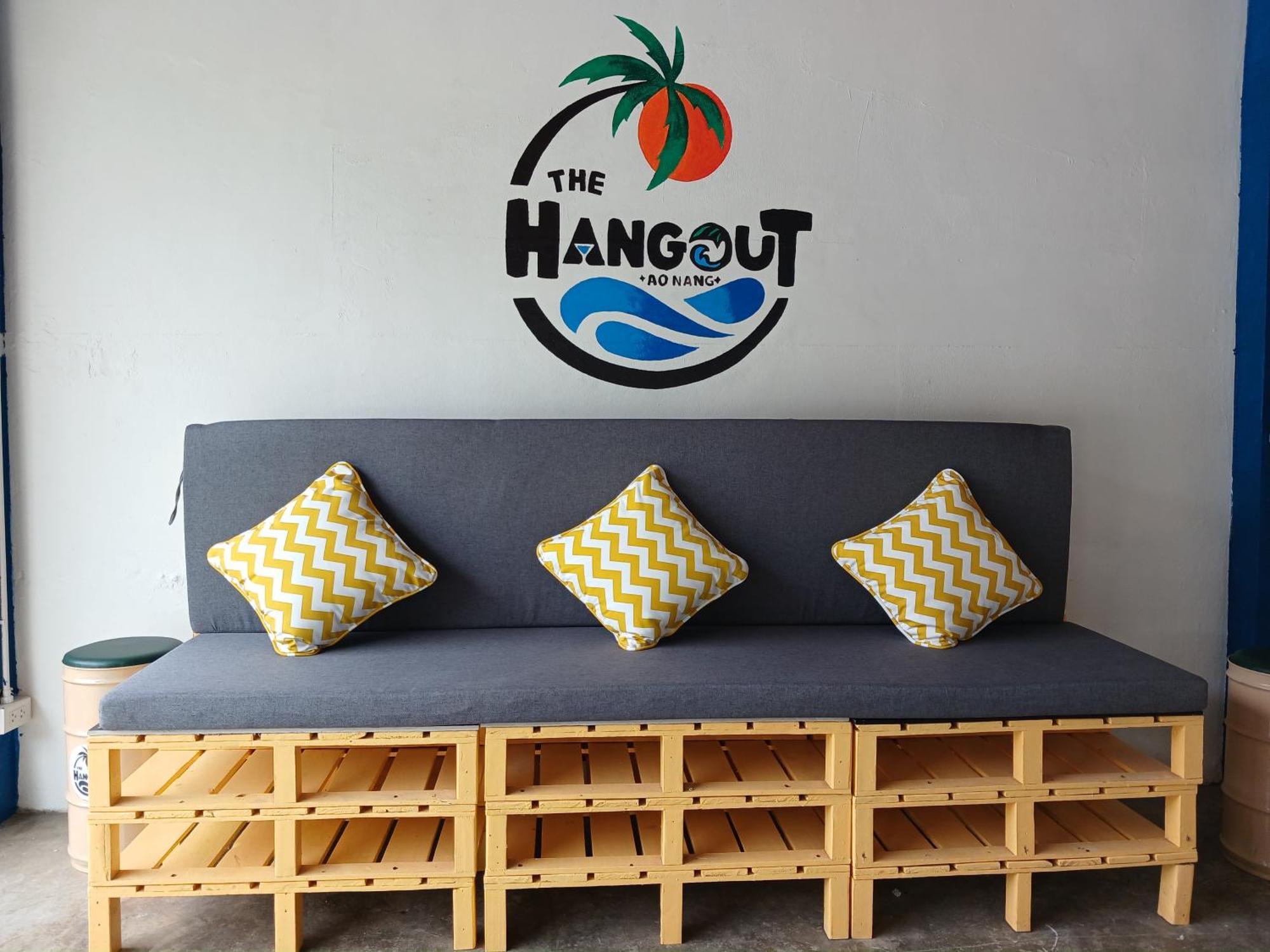The Hangout Hostel Ao Nang Exterior foto