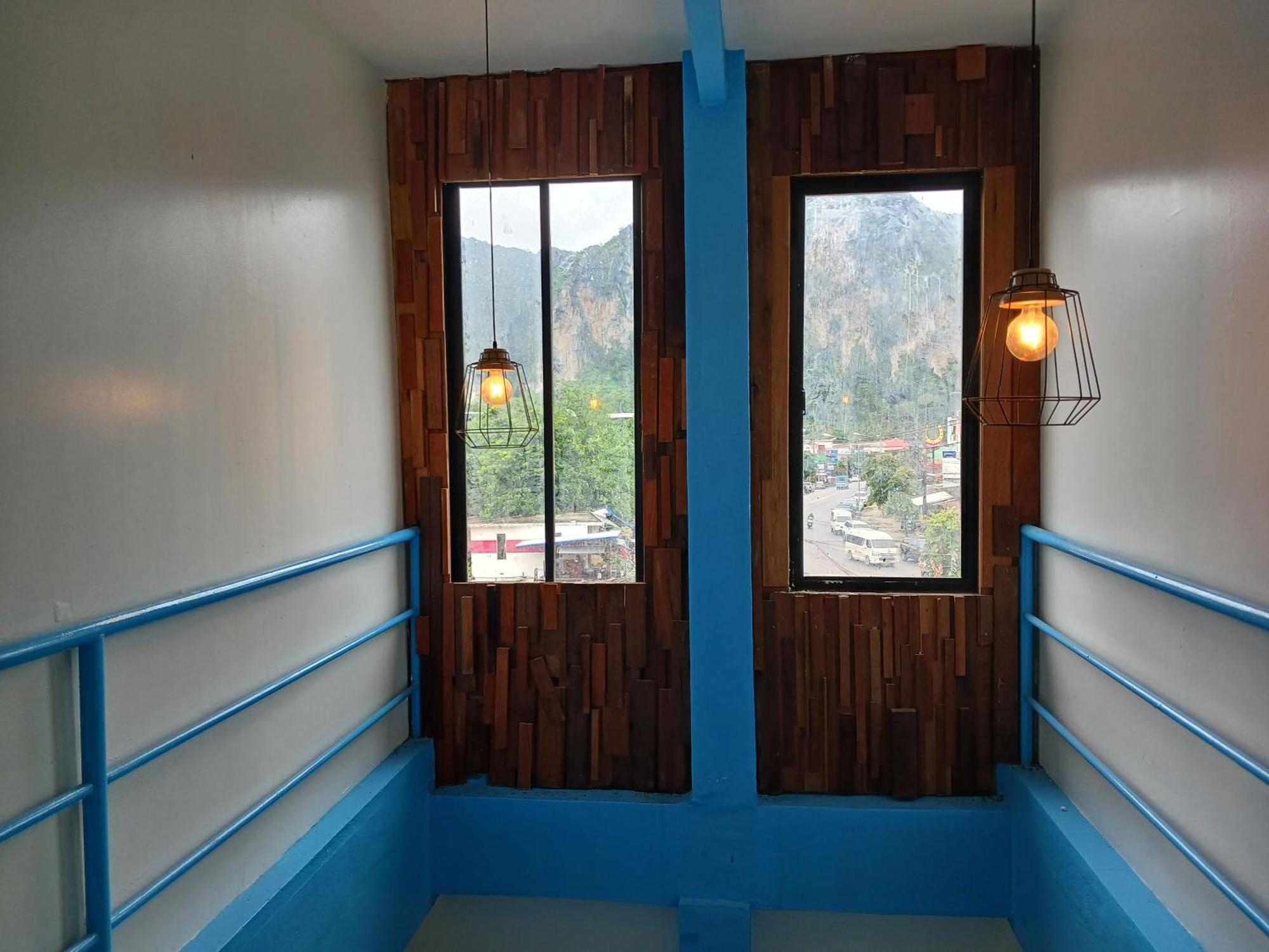 The Hangout Hostel Ao Nang Exterior foto