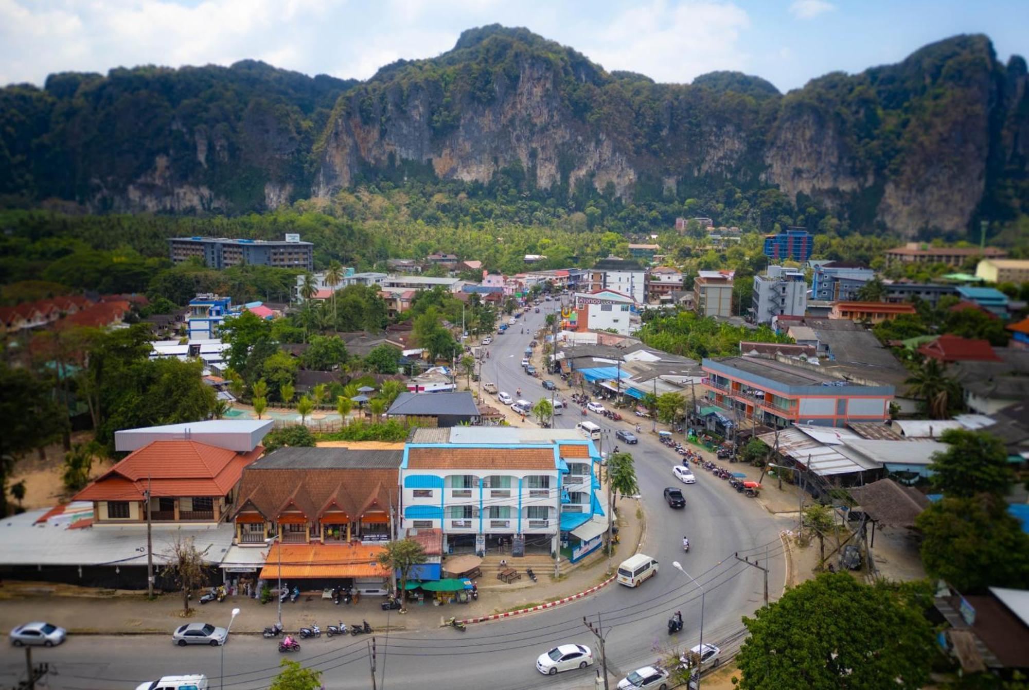 The Hangout Hostel Ao Nang Exterior foto